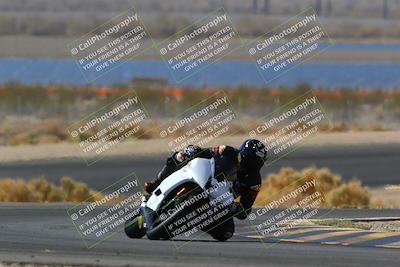 media/Apr-10-2022-SoCal Trackdays (Sun) [[f104b12566]]/Turn 14 (10am)/